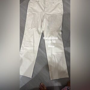 Bandolino Cream Straight Leg Pants